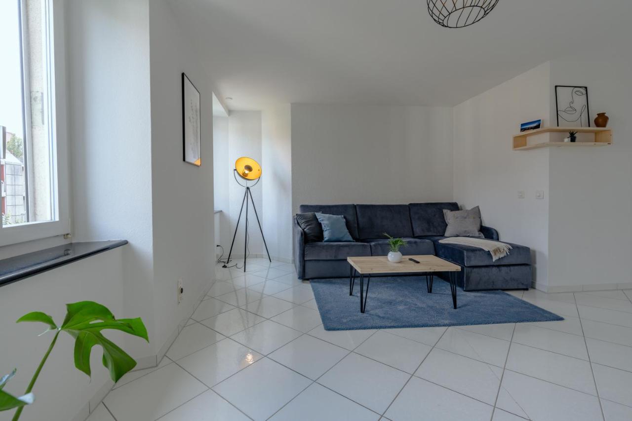 Apartment In The City Center With Free Parking 빌 외부 사진