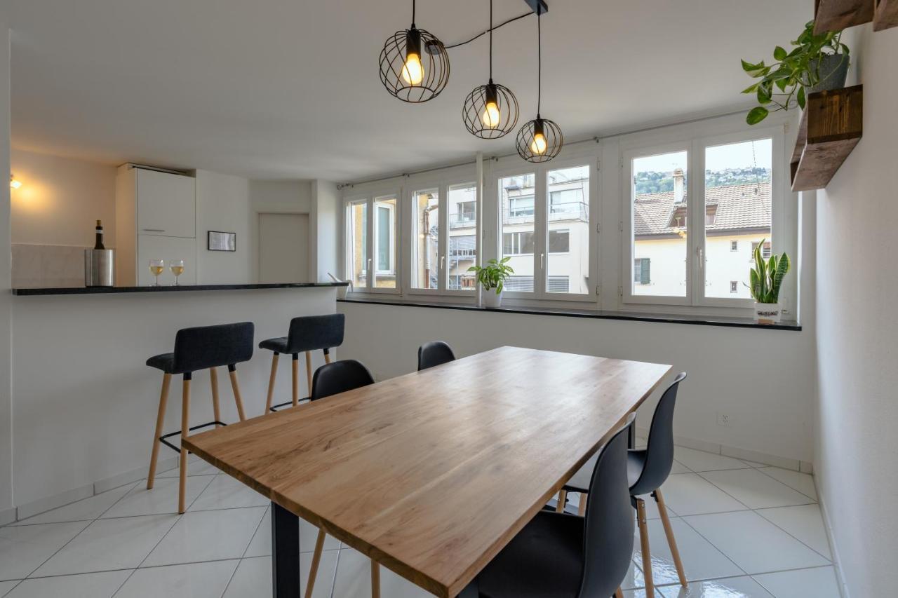 Apartment In The City Center With Free Parking 빌 외부 사진