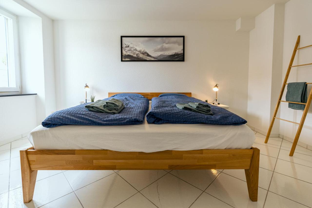 Apartment In The City Center With Free Parking 빌 외부 사진